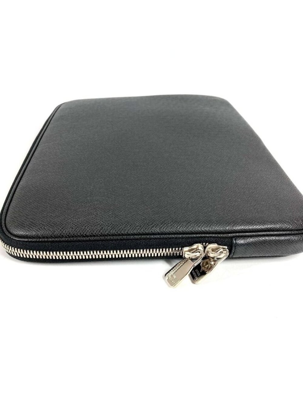 Louis Vuitton Pouch Computer Sleeve Taiga Leather Ardoise Black - Picture 3 of 9